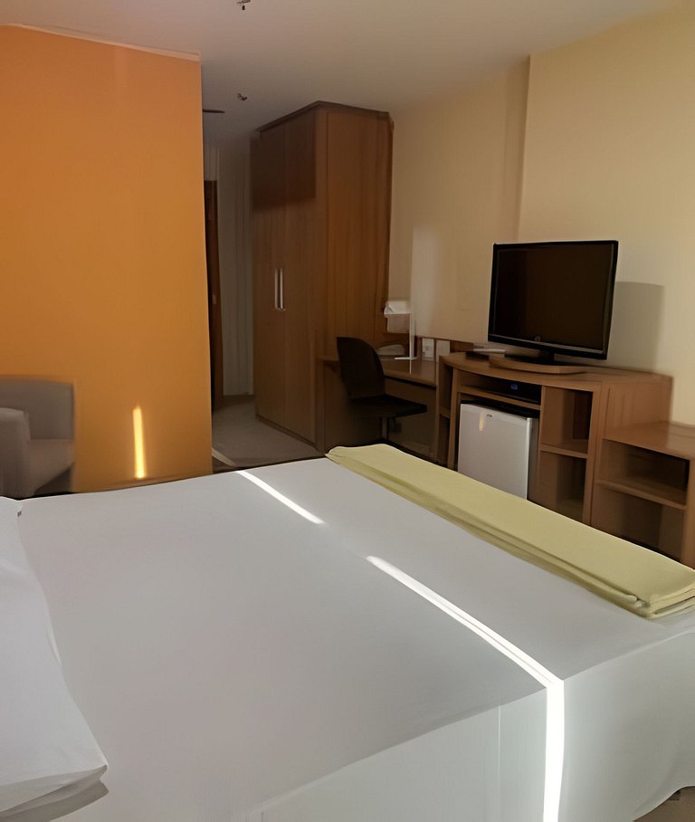 403- Flat charmoso 3 pessoas garagem e lazer bem localizado