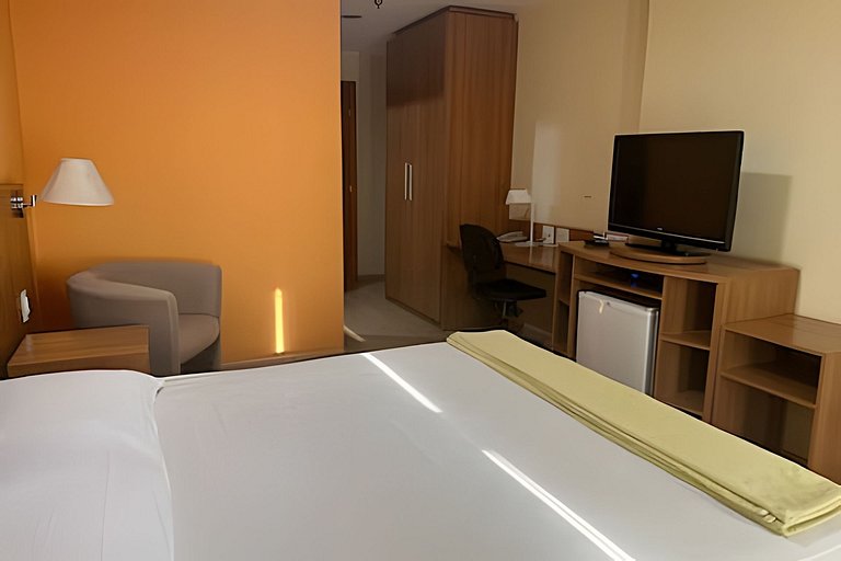403- Flat charmoso 3 pessoas garagem e lazer bem localizado