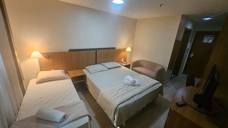 403- Flat charmoso 3 pessoas garagem e lazer bem localizado