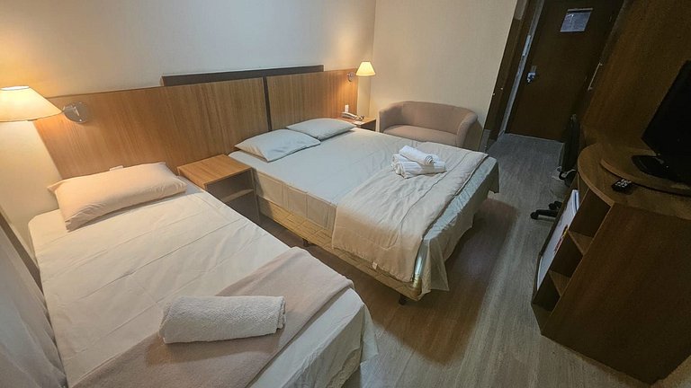 403- Flat charmoso 3 pessoas garagem e lazer bem localizado