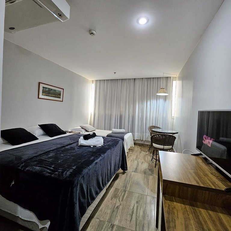 305- Flat charmoso 3 pessoas garagem e lazer bem localizado