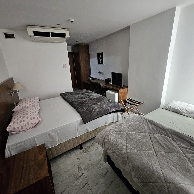 609- Flat charmoso 3 pessoas garagem e lazer bem localizado