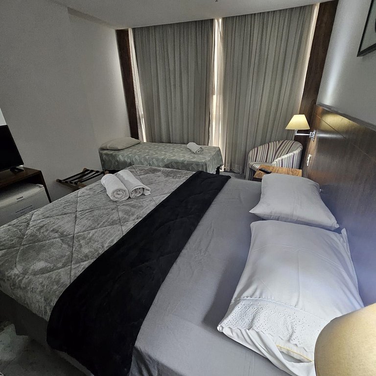 609- Flat charmoso 3 pessoas garagem e lazer bem localizado